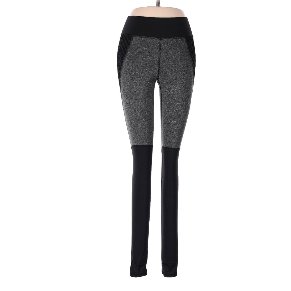 Michi Mesh Accent Leggings Size XS